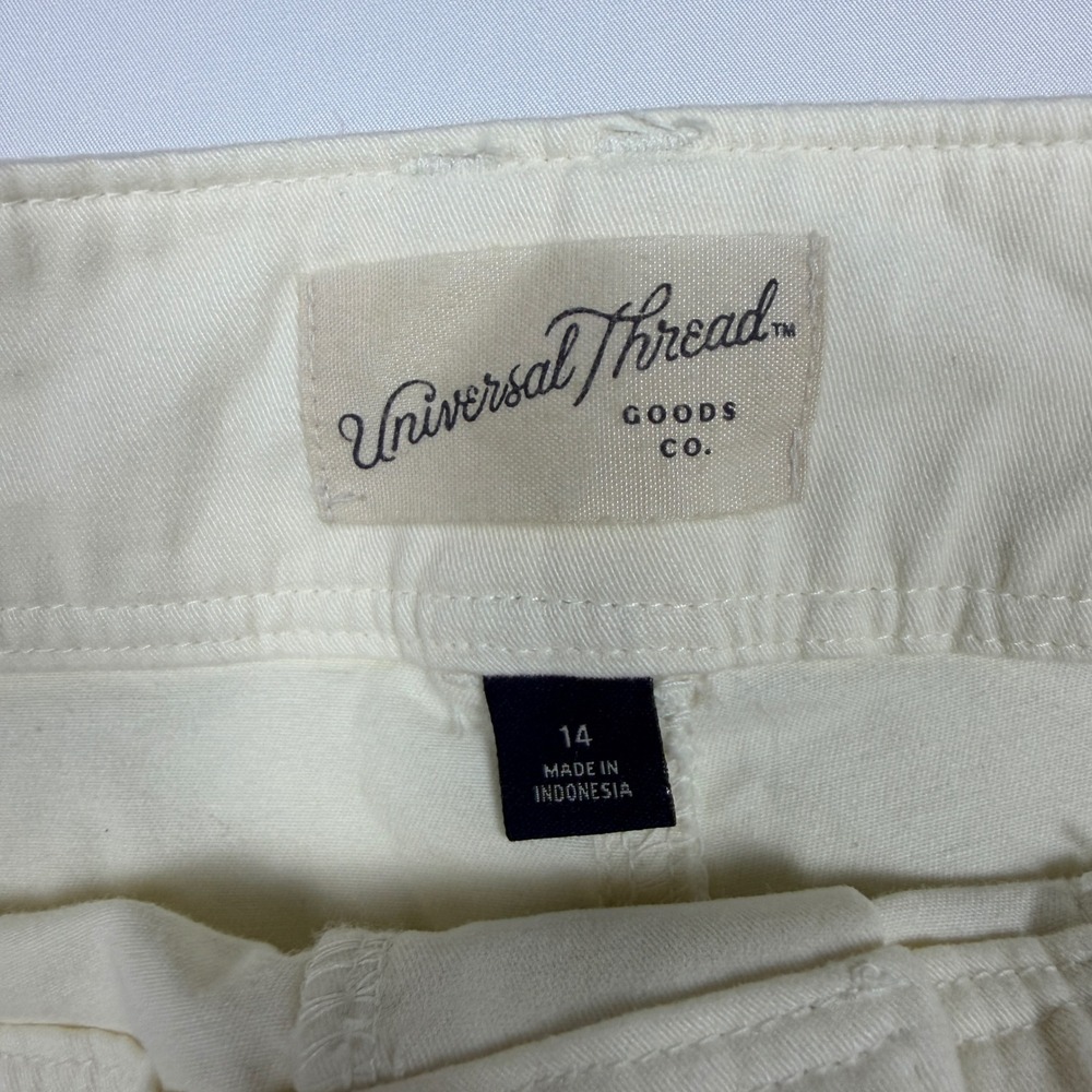 Universal Thread Cream High Rise Utility Patch Pocket Shorts Size 14 NWT - Picture 4 of 9